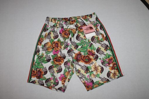 Gucci Men GG CANVAS SHORTS New Bemudas - Image 3