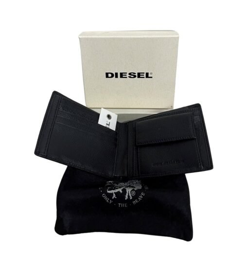 Diesel Men Leather Wallet in Black with Logo and Lettering - Image 2