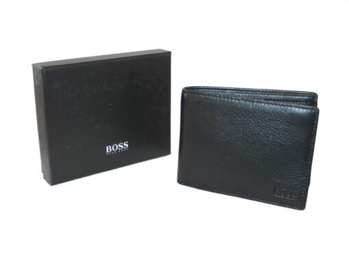 Hugo Boss Men Leather Wallet in Black with Embossed Logo