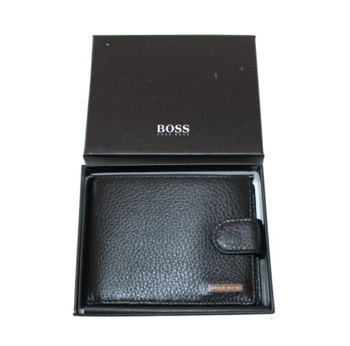 Hugo Boss Men Leather Wallet in Black with Logo and Lettering - Image 5
