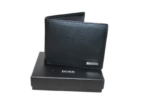 Hugo Boss Men Leather Wallet in Black with Logo and Lettering