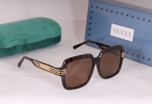 Gucci Women Sunglasses Square Frame Unisex Sunglasses - Image 3