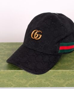 Gucci Men Luxury Black Designer Cap – Premium Quality with Golden Accent